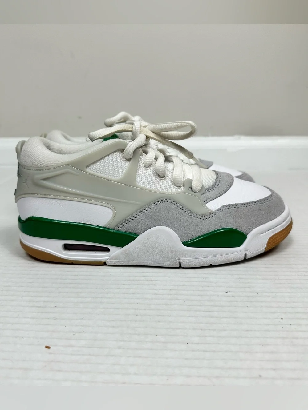 Nike Air Jordan 4 RM FQ7938-103 White/NeutralGrey/Wolf Grey/Pine Green Kids 4.5Y - Picture 4 of 15